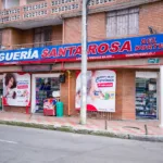 Droguería Santa Rosa Principal - Farmacia en Bogotá
