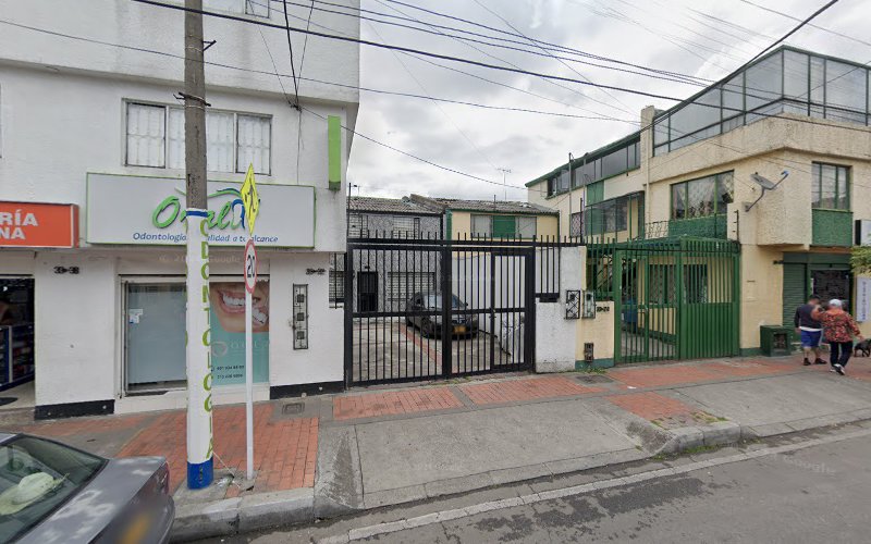 Imagen de Droguería Sara Luna - Farmacia en Bogotá