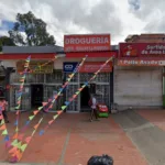 Droguería Servi - Rebajas - Tienda de comestibles, periódicos y medicamentos en Bogotá