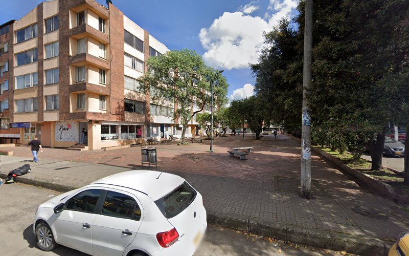 Imagen de Drogueria Unicenter - Farmacia en Bogotá