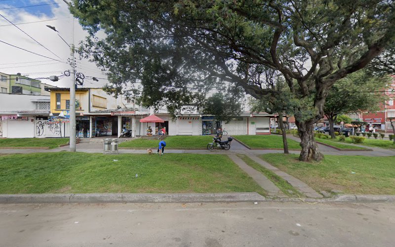 Imagen de Droguería Y Servicios A La Mano - Farmacia en Bogotá