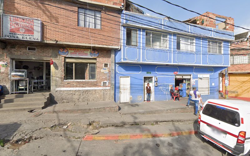 Imagen de Droguería guacamayas 2 - Farmacia en Bogotá