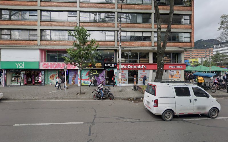 Imagen de Droguerias del Dr Simi - Farmacia en Bogotá