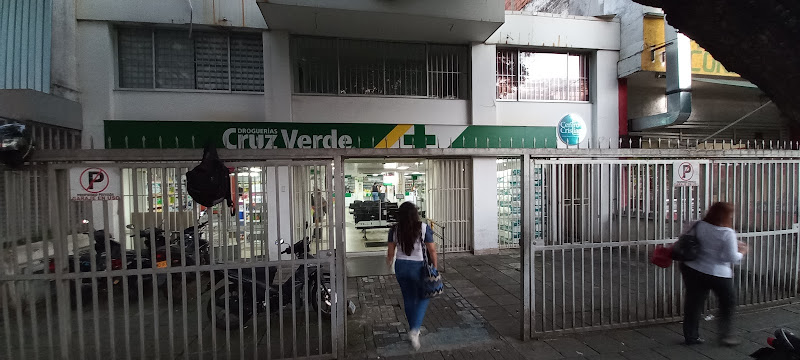 Imagen de Droguerias y farmacias cruz verde sas - Farmacia en Cali