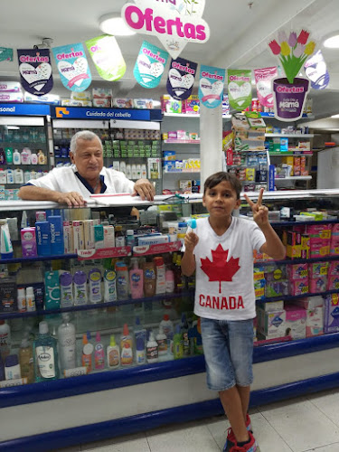 Imagen de Farmacenter Karina 4 - Farmacia en Cali