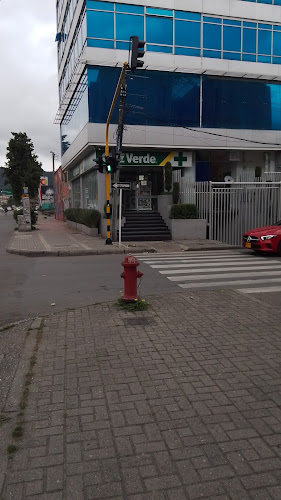 Imagen de Farmacia Cruz Verde - Farmacia en Bogotá