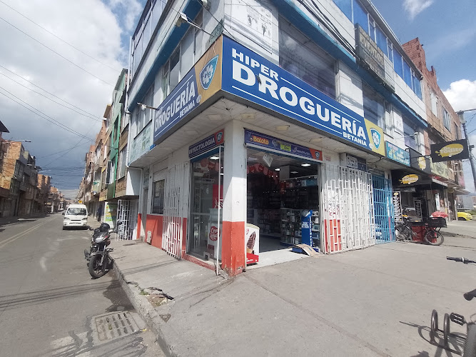 Imagen de Hiperdroguería Betania J y V - Farmacia en Bogotá