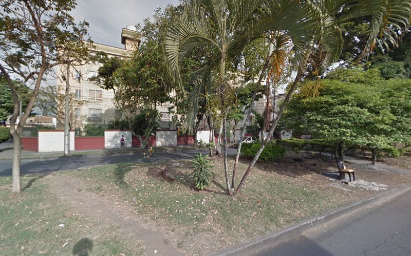 Imagen de Max Salud Droguería - Farmacia en Cali