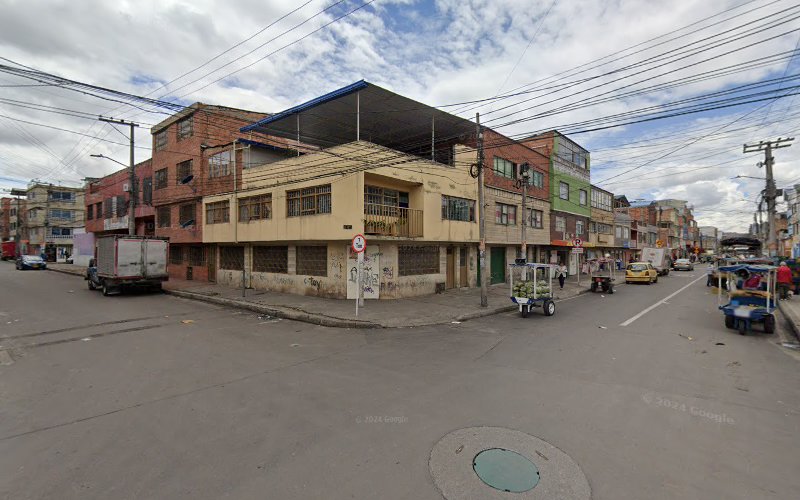 Imagen de Super Drogueria Quiroga - Farmacia en Bogotá