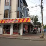 la rebaja Plus No. 62 DROGUERIA Y MINIMARKET Floralia Cali - Tienda de comestibles, periódicos y medicamentos en Cali