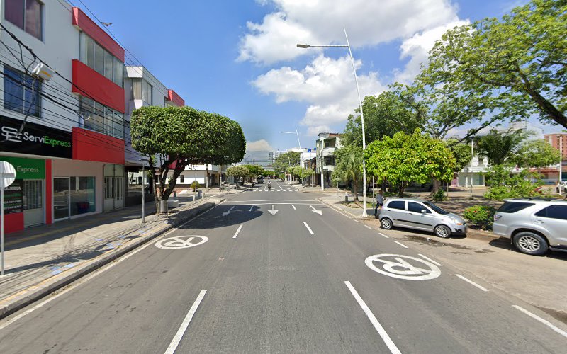 Imagen de la rebaja Plus No. 7 DROGUERIA Y MINIMARKET Comercio Barrancabermeja - Tienda de comestibles